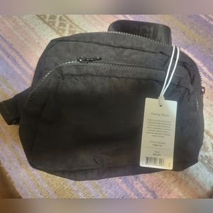 Baggu black fanny pack NWT